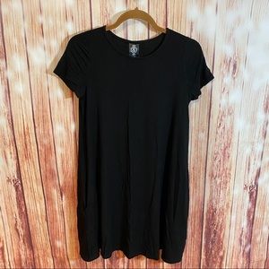Agnes & Dora solid black Swing Tunic X-Small